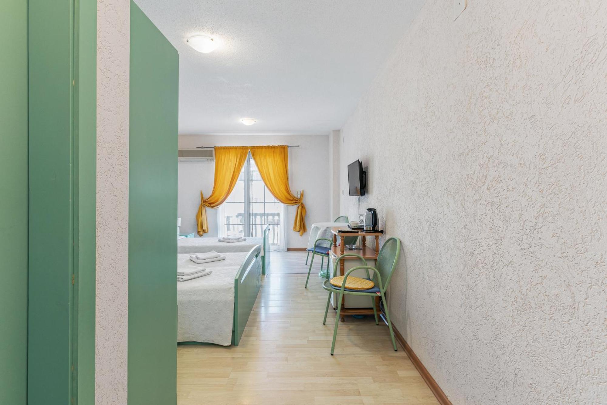 Sun Apartments Budva Extérieur photo