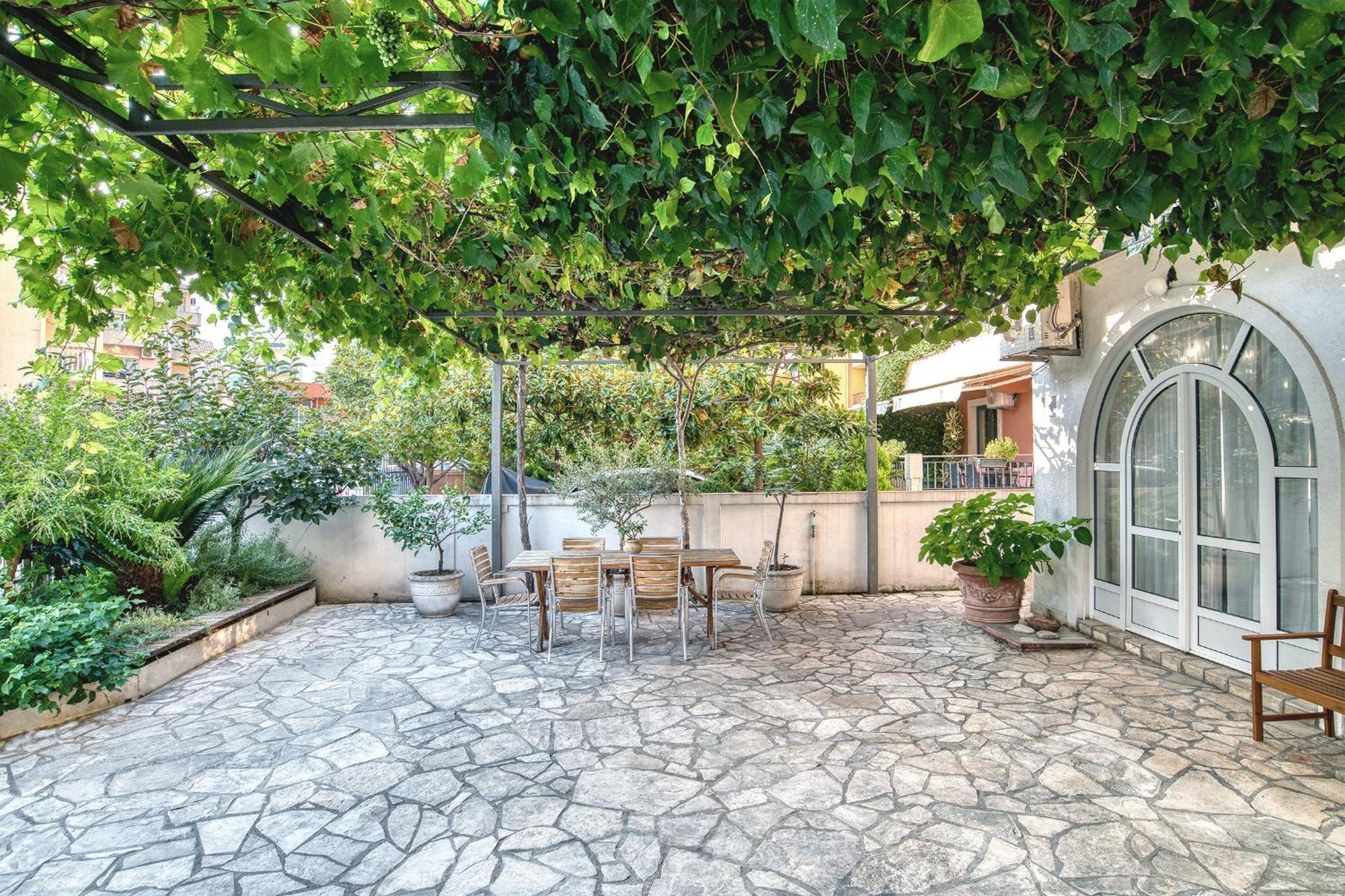 Sun Apartments Budva Extérieur photo