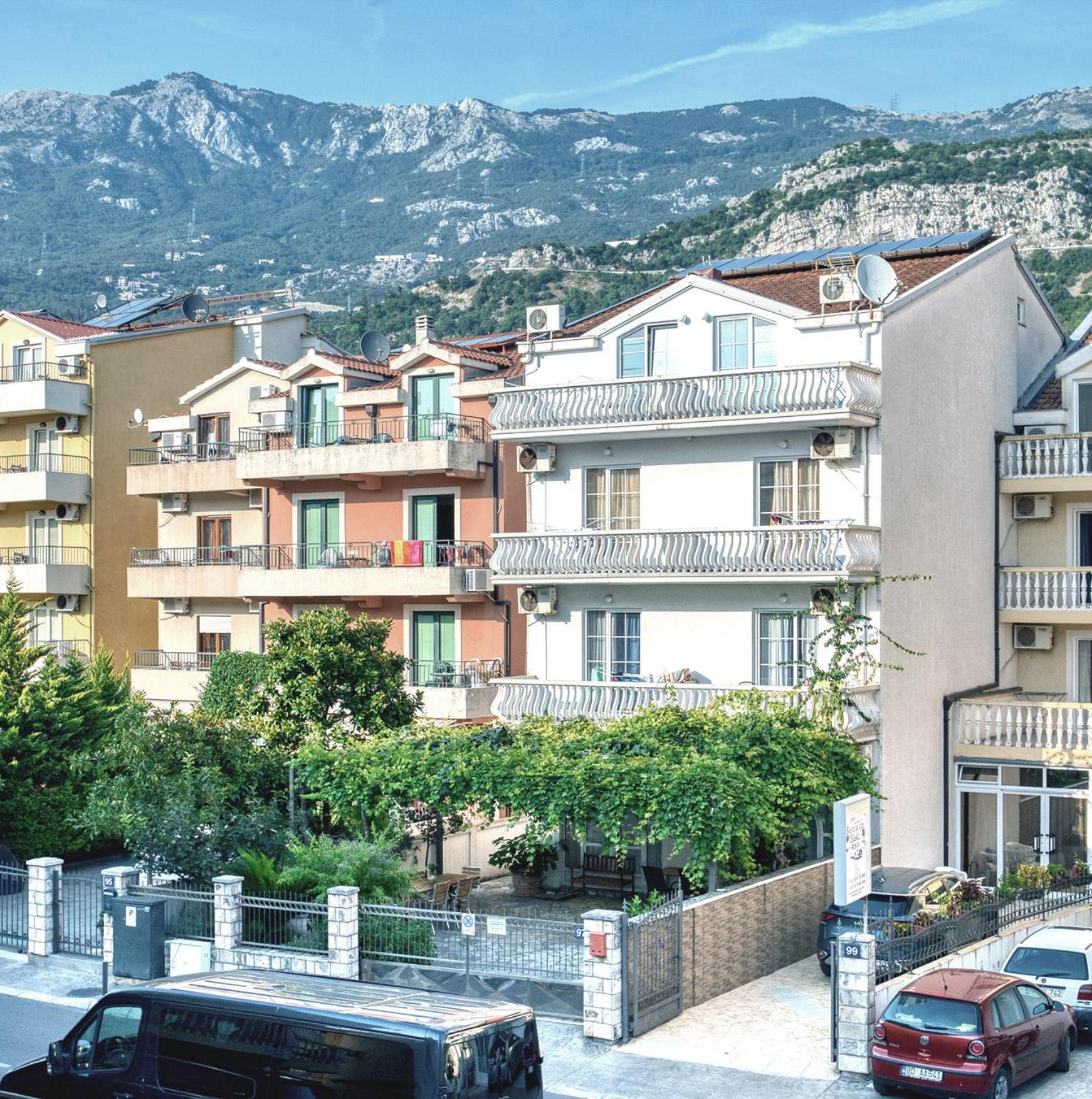 Sun Apartments Budva Extérieur photo